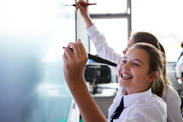 Children using Whiteboard.jpg